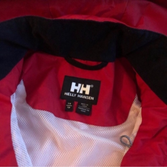Red Helly Hansen Winter Coat - Picture 2 of 6